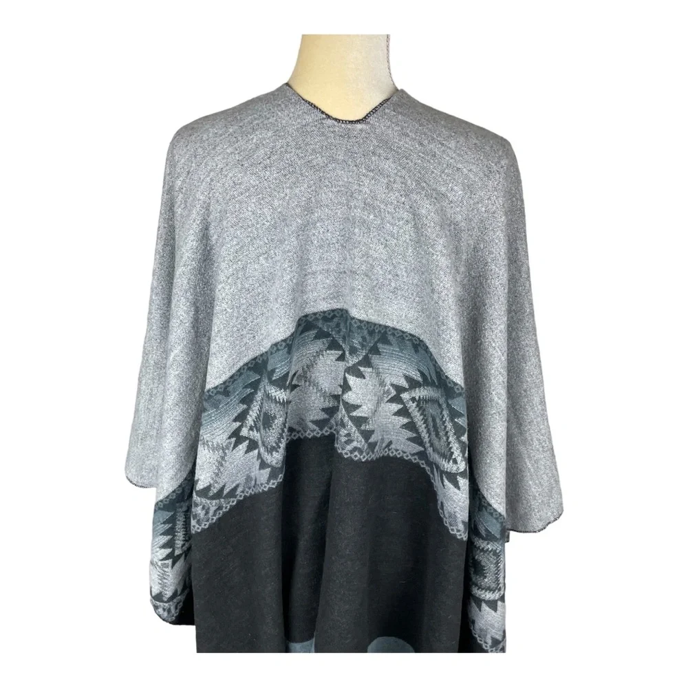 Western Poncho Wrap‎ Boho Aztec with Fringe